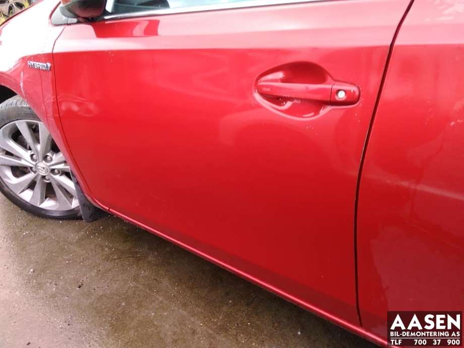 Dør venstre foran til Toyota Auris, 2013-2015 (Type II, Fase 1)  