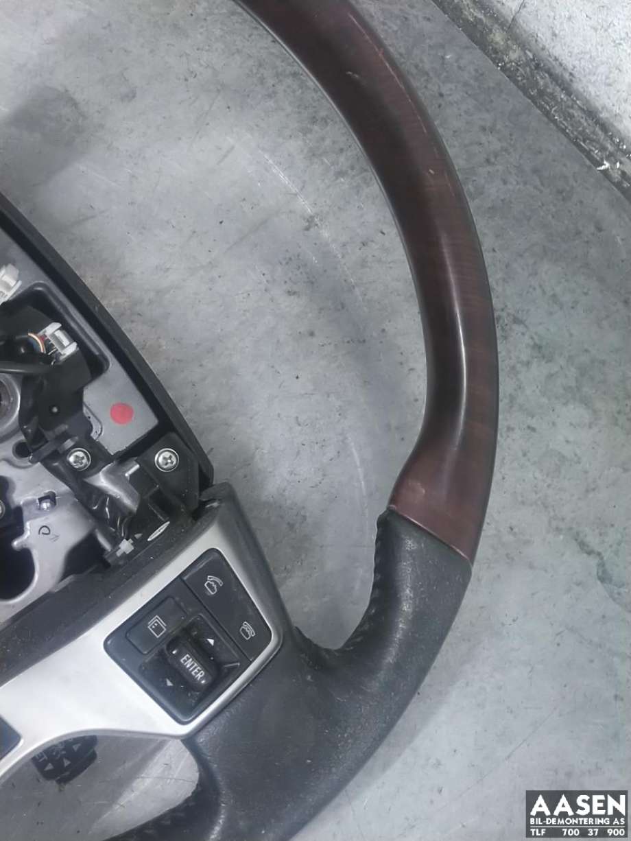 Ratt til Toyota Land Cruiser 150 2014-->> (Fase 2) (4510060A00C0|4510060A02C0|)
