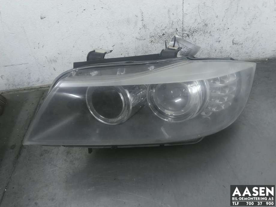 Frontlykt venstre xenon til BMW 3-Serie, 2005-2011 (E90/E91/E92/E93) (E90/E91/E92/E93) (63 11 7 240 247)