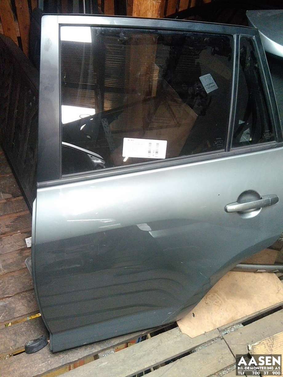 Dør venstre bak til Toyota RAV4, 2006-2009 (Type III, Fase 1)  