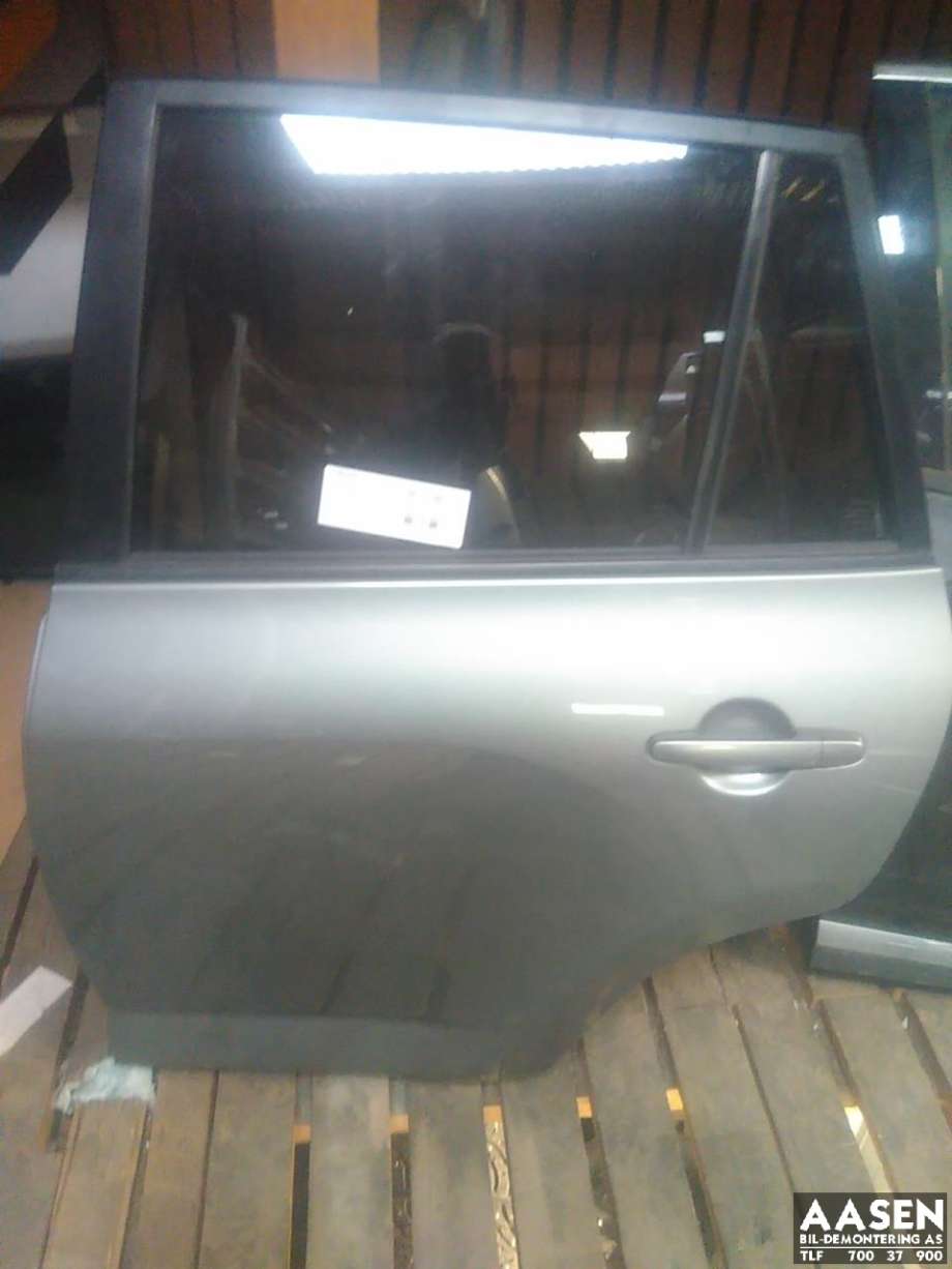 Dør venstre bak til Toyota RAV4 2006-2009 (Type III, Fase 1)  (6700442120|)