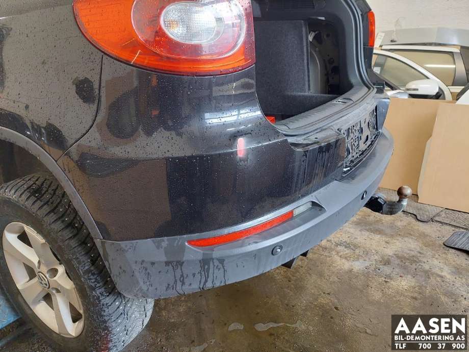 Støtfanger bak til VW Tiguan 2007-2011 (Type I, Fase 1)  (5N0 807 421 A|)