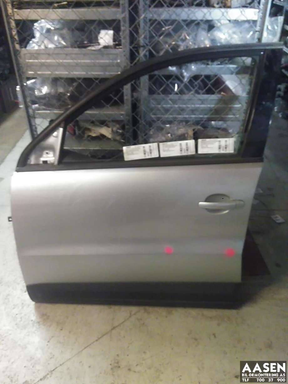 Dør venstre foran til VW Tiguan 2011-2016 (Type I, Fase 2) (5N0 831 055 B|)