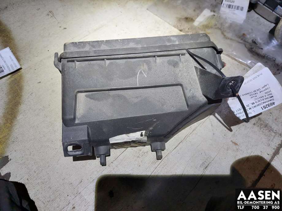 Sikringsboks motorrom til Mercedes ML 2005-2011 (W164) (W164) 