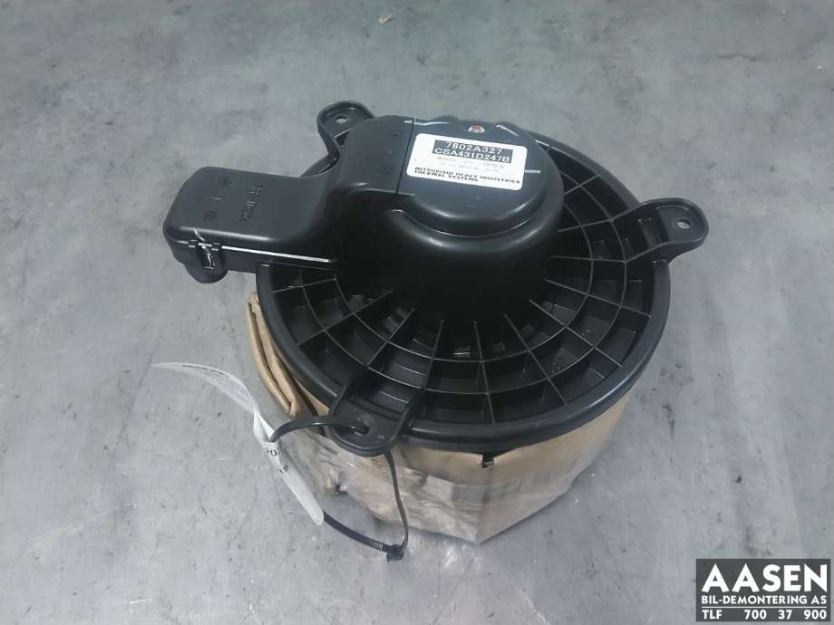 Varmeapparat motor til Mitsubishi Outlander, 2015-->> (Type III, Fase 2) (7802A327)