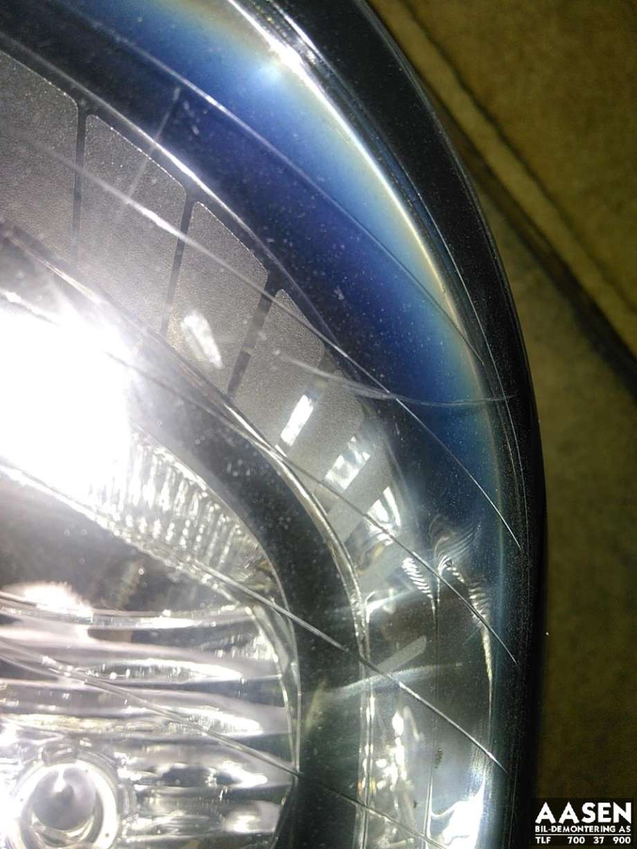 Frontlykt venstre xenon til Volvo V50 2007-2012 (Fase 2)  (AL|31299613|)