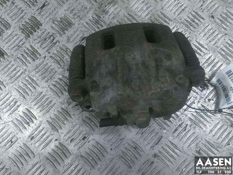 Bremsecaliper venstre foran til Mitsubishi Grandis, 2004-2009 (MR407675)