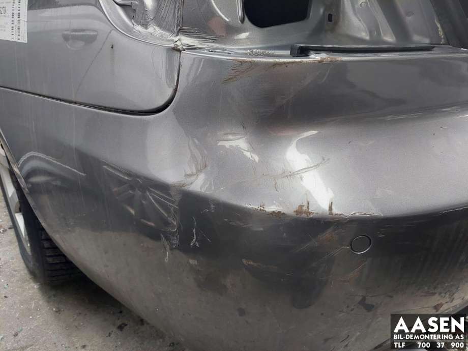 Støtfanger bak coupe til BMW 3-Serie 2005-2011 (E90/E91/E92/E93) (E90/E91/E92/E93) (51 12 7 161 499|)