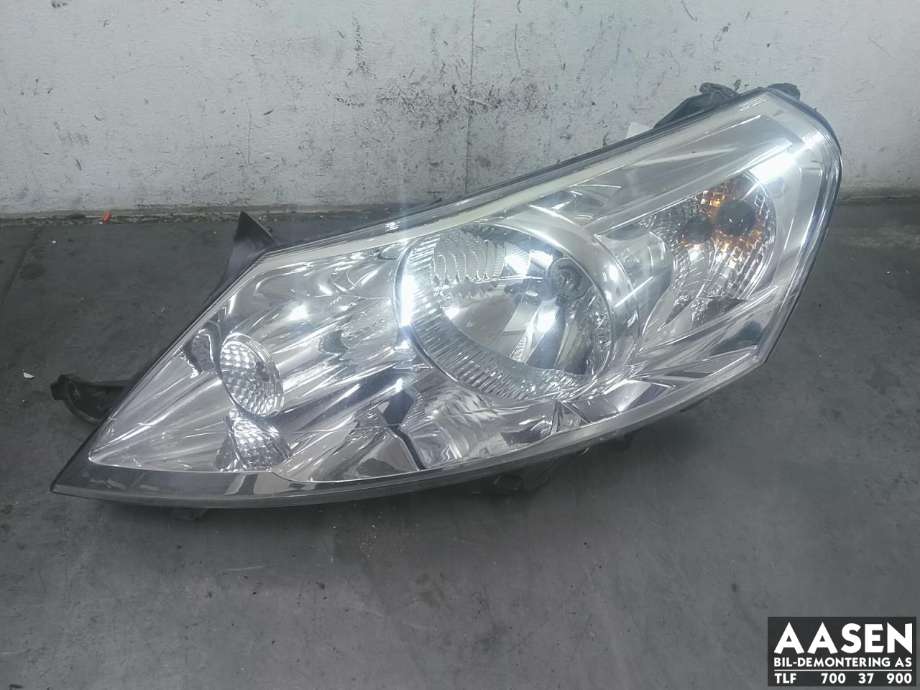 Frontlykt venstre halogen til Peugeot Expert, 2007-2016 (Type II)  