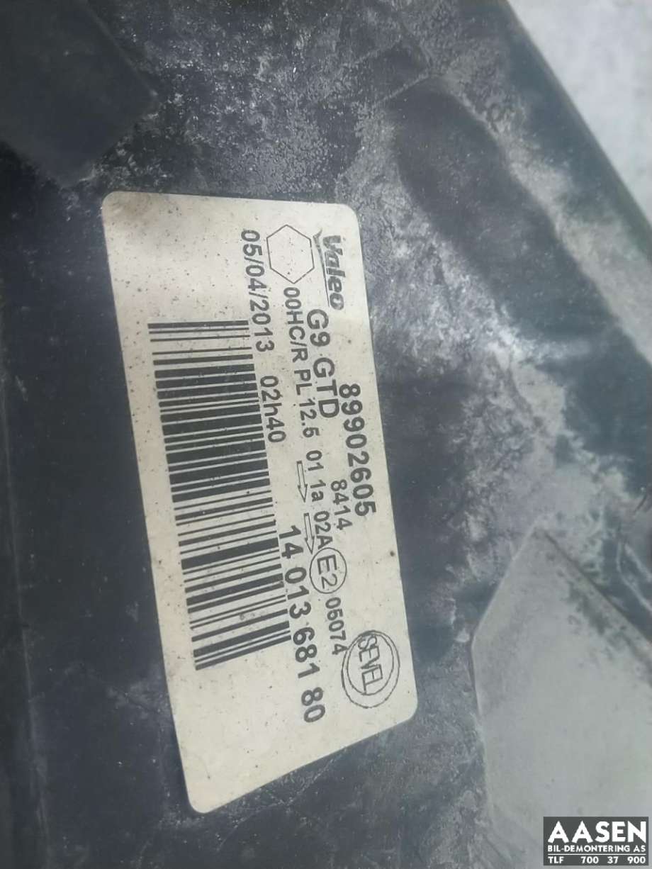 Frontlykt venstre halogen til Peugeot Expert 2007-2016 (Type II)  