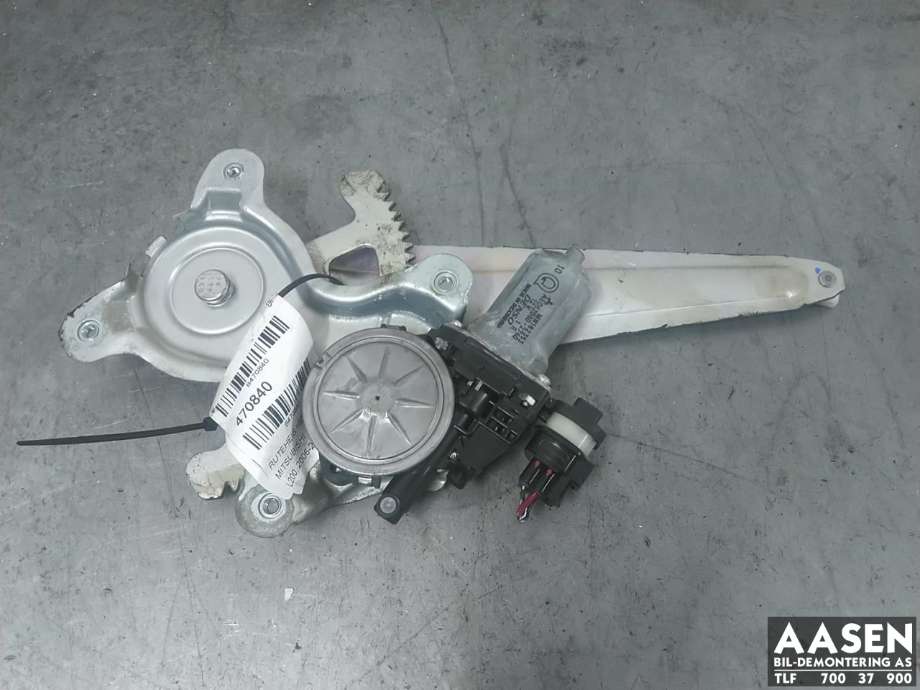 Ruteheis høyre bak til Mitsubishi L200, 2006-2015 (Type IV) (MN182404)