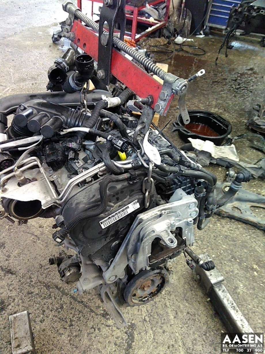 Motor hybrid bensin del til VW Golf VII 2017-2020 (Fase 2) (CUKB|04E 100 099 A|04E 100 099 AX|)