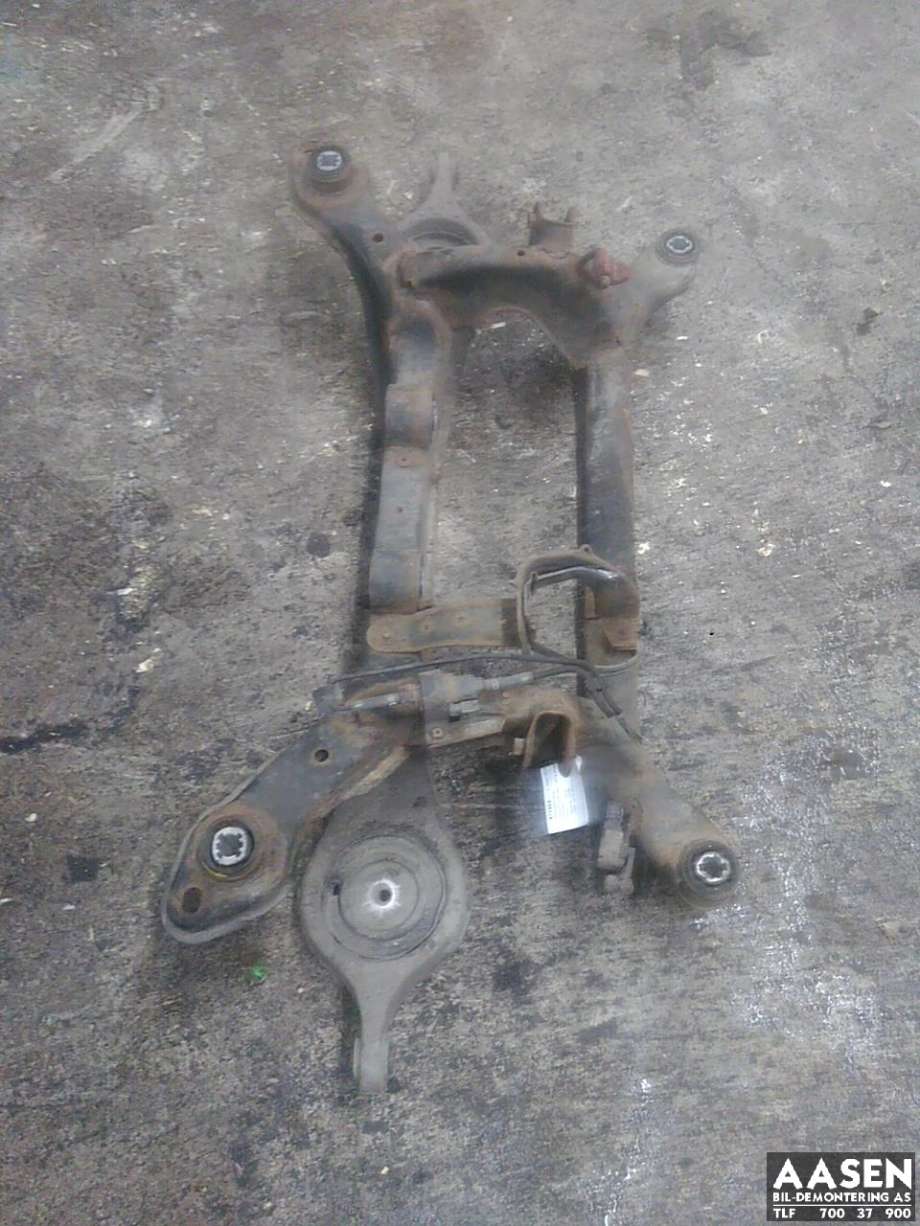Travers bak til Volvo V70 2007-2013 (Type III, Fase 1) (31360394|)
