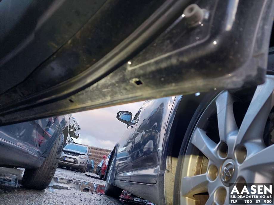 Dør høyre bak til Toyota Verso 2004-2009 (Type II)  (67003-0F010|)