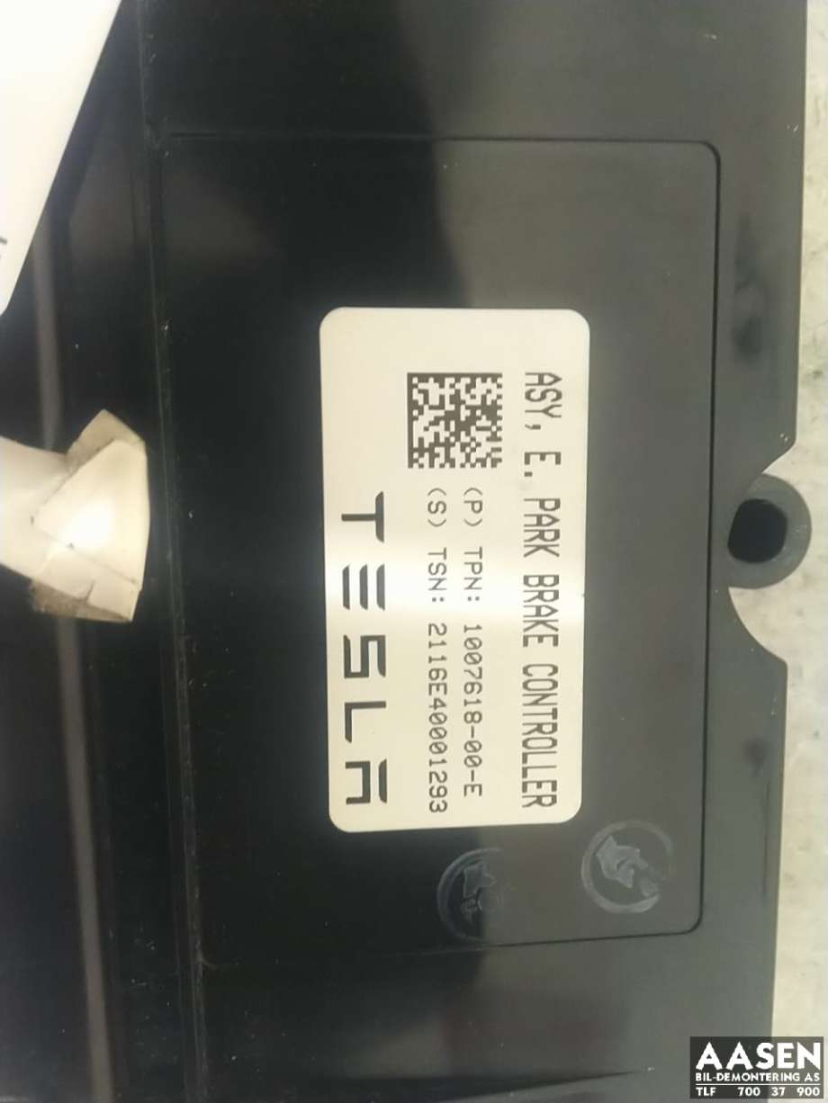 Styreenhet elektrisk parkbrems (EPB - Electric Parking Brake) til Tesla Model S 2016-2021 (Fase 2)  (1007618-00-E|)