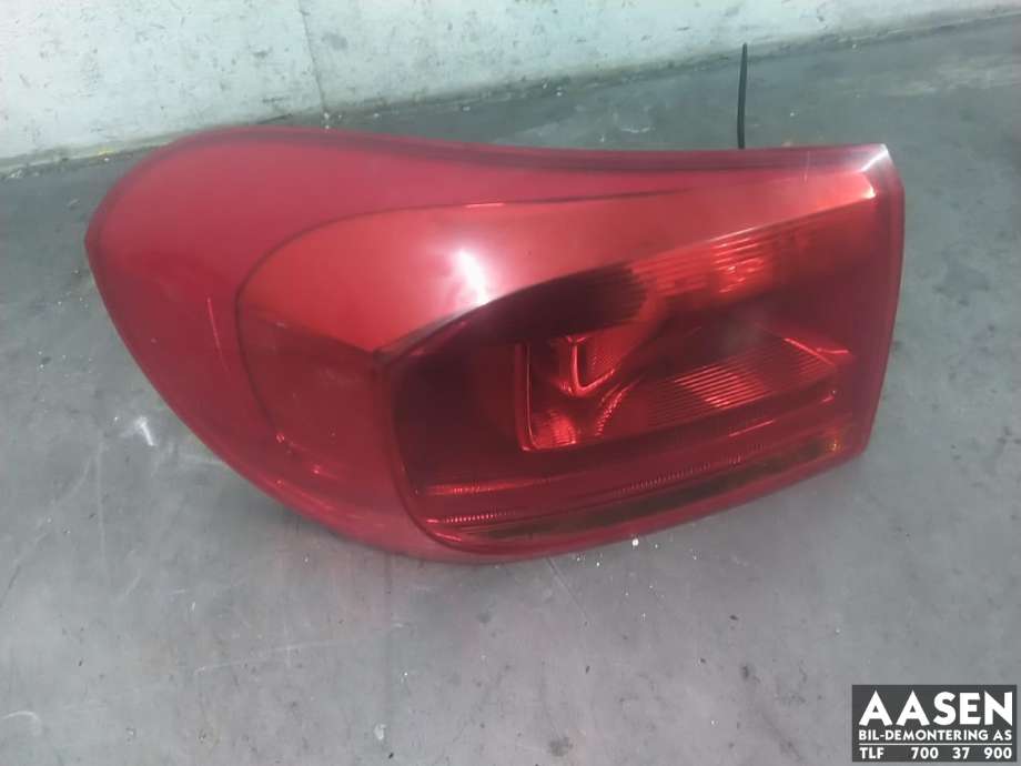 Baklykt venstre ytre til VW Tiguan 2011-2016 (Type I, Fase 2)  (5N0 945 095 Q|)