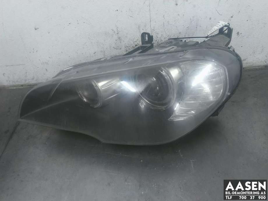Frontlykt venstre xenon til BMW X5, 2007-2013 (E70) (E70) (63 12 7 278 045)