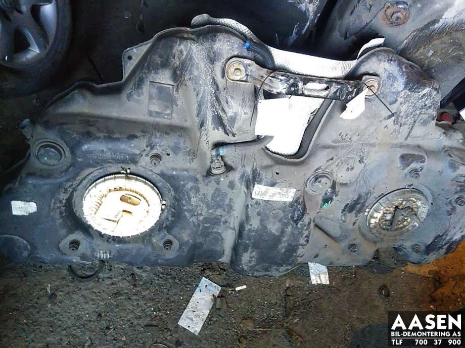 Dieseltank til Mercedes R-Klasse 2006-2013 (W251) (W251) (A 251 470 09 01|)