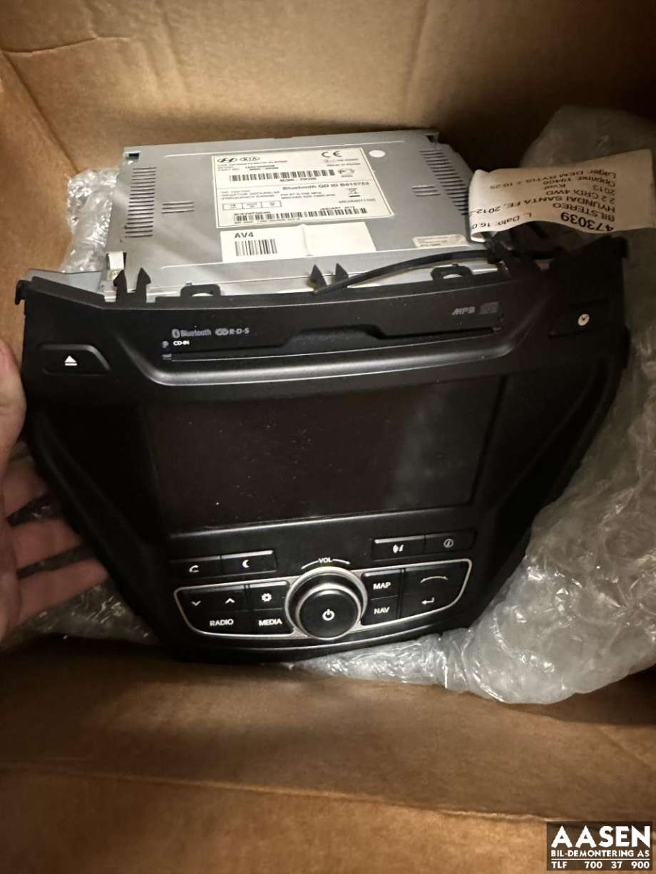 Bilstereo til Hyundai Santa Fe, 2012-2020 (Type III)  (96560-2W200)