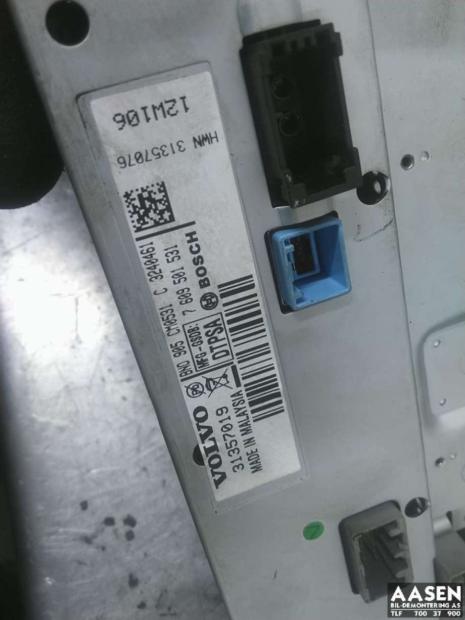 Bilstereo navigasjon skjerm til Volvo V70 2007-2013 (Type III, Fase 1)  (31357019|)