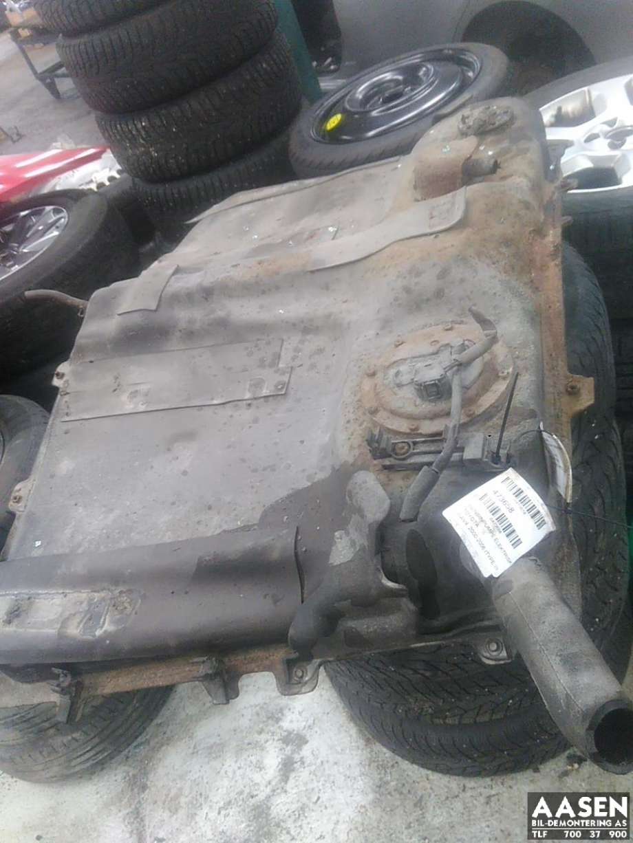 Bensinpumpe elektrisk til Toyota RAV4, 2000-2006 (Type II)  (2322128030)