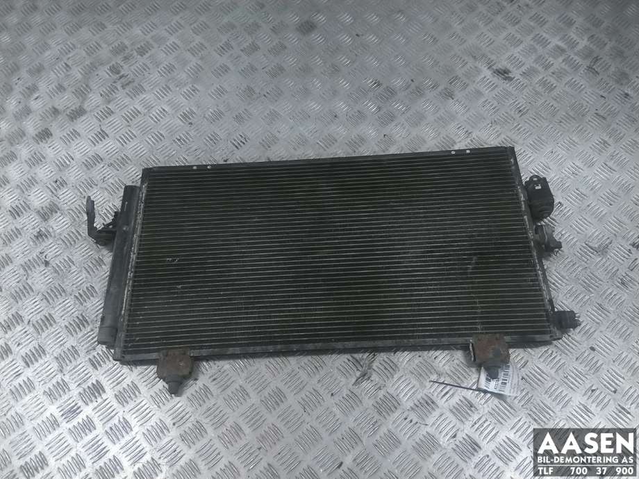 Aircondition radiator til Toyota RAV4, 2000-2006 (Type II)  (8846042070)