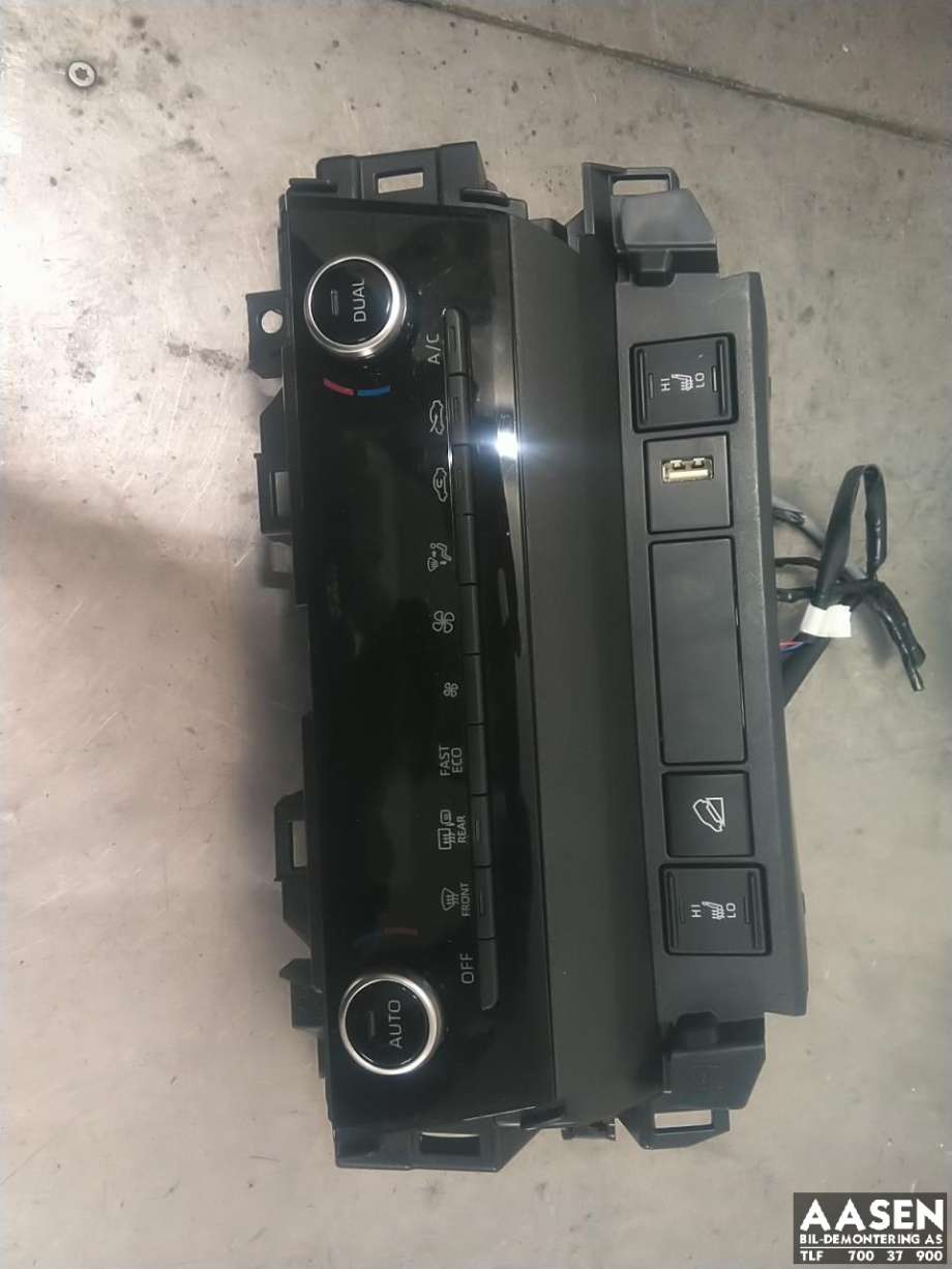 Varmeapparat betjening til Toyota Yaris Cross (SUV) 2021-->> (559000DC60|)