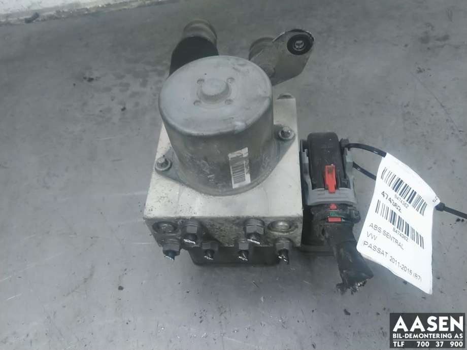 ABS sentral til VW Passat, 2011-2015 (B7) (B7) (3AA 614 109 BM)