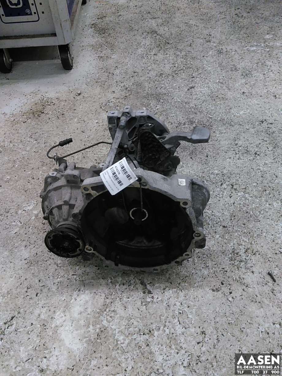 Girkasse manuell 6-trinn til VW Passat, 2011-2015 (B7) (B7) (02S 300 047 M)