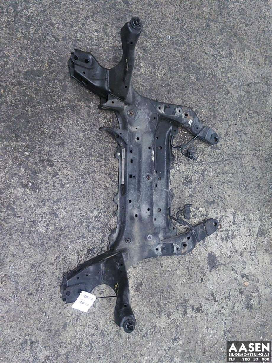 Travers foran hoved til BMW X1, 2015-2022 (F48) (F48) (31 11 6 872 729)