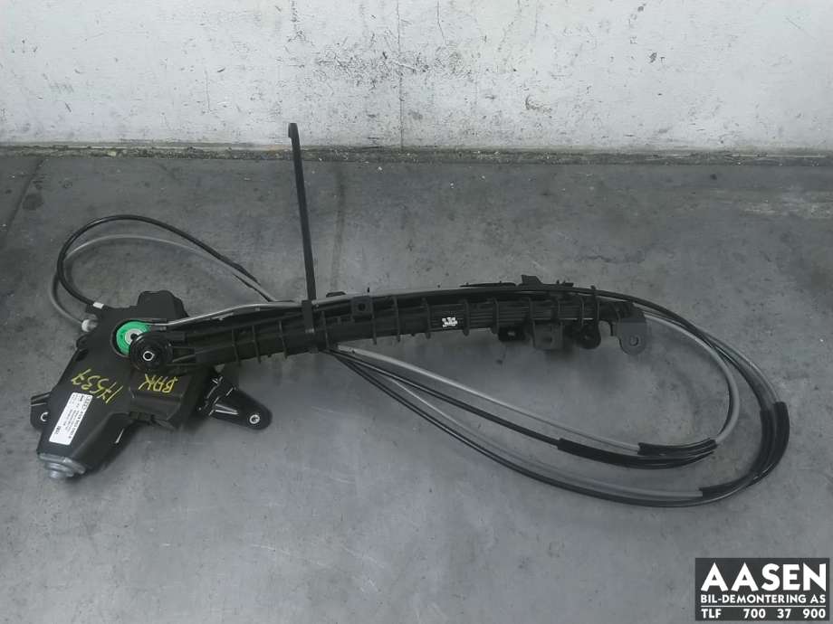 Bagasjerom rollon til Audi RS6, 2013-2018  (4G9 863 560 A)