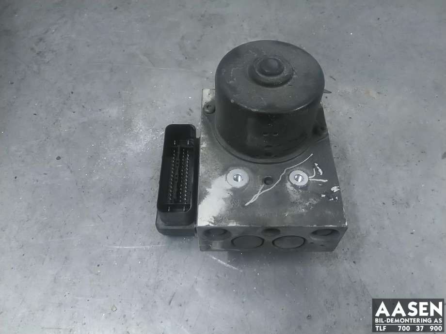 ABS sentral til VW Transporter / Caravelle, 2003-2009 (Fase 1) (T5) (T5) (7H0 614 111 M)