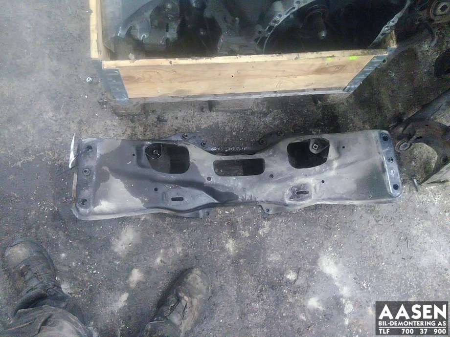 Travers foran hoved til Subaru Impreza 2013-2017 (Type IV)