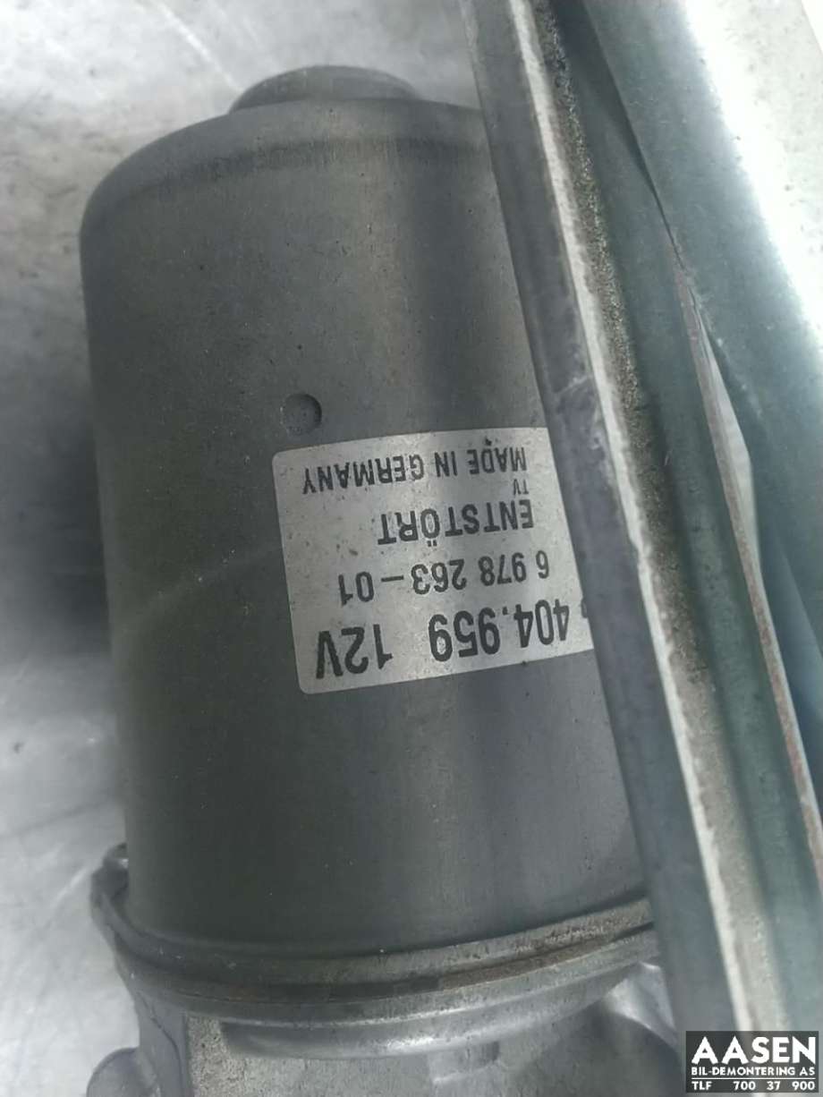Viskermotor frontrute komplett m/overføring til BMW 3-Serie 2005-2011 (E90/E91/E92/E93) (E90/E91/E92/E93) (61 61 7 161 711|)