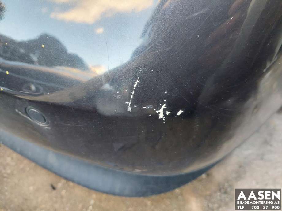 Støtfanger bak stasjonsvogn til BMW 5-Serie 2003-2010 (E60/E61) (E60/E61) (51 12 7 117 277|)