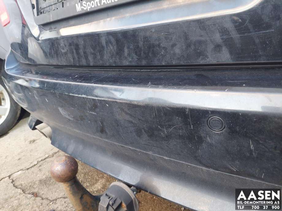 Støtfanger bak stasjonsvogn til BMW 5-Serie 2003-2010 (E60/E61) (E60/E61) (51 12 7 117 277|)