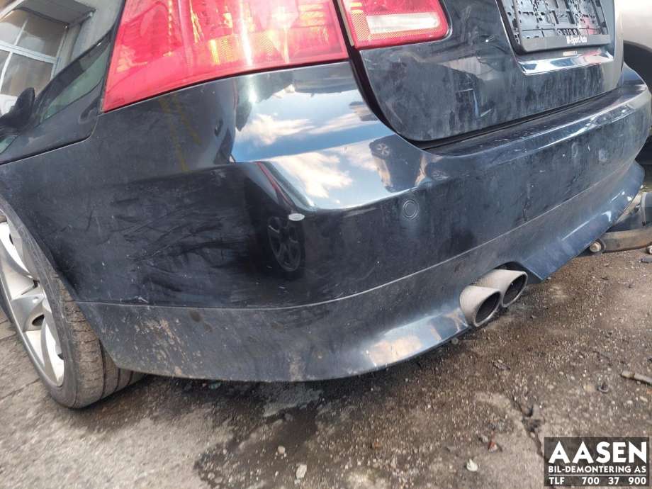 Støtfanger bak stasjonsvogn til BMW 5-Serie 2003-2010 (E60/E61) (E60/E61) (51 12 7 117 277|)