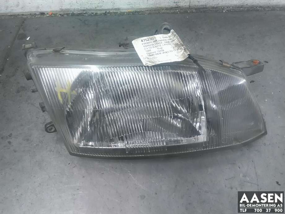 Frontlykt høyre halogen til Toyota Hiace, 1996-2001 (Fase 1)  