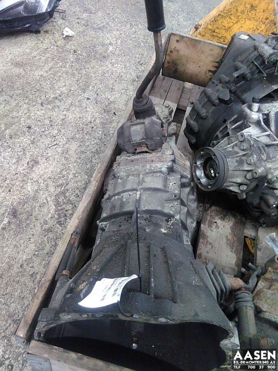 Girkasse manuell til Toyota Hiace, 1996-2001 (Fase 1)  (33030-2F110)