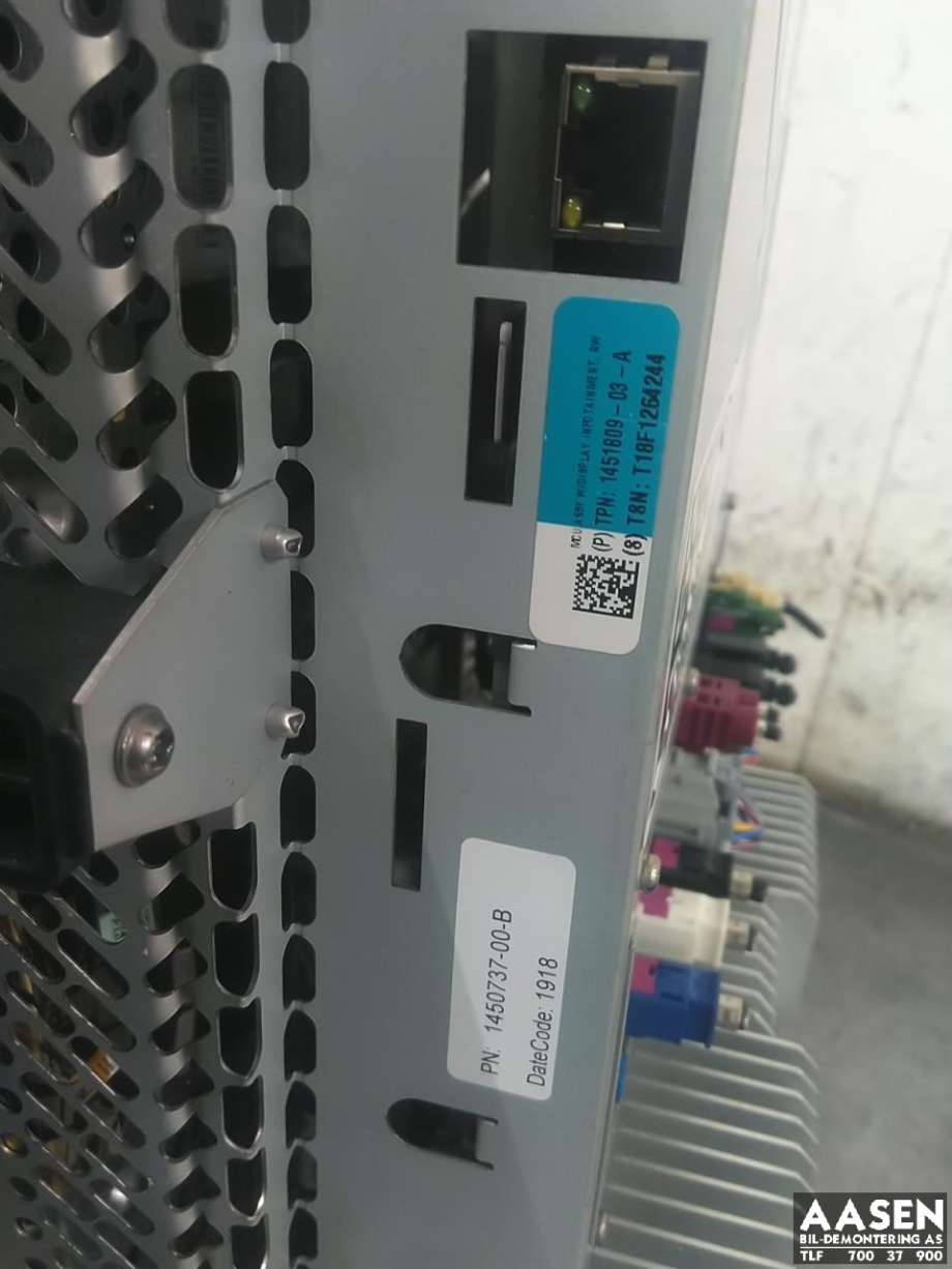 Multimedia display (MCU - Media Controller Unit) til Tesla Model S 2016-2021 (Fase 2) (1451809-S3-A|)