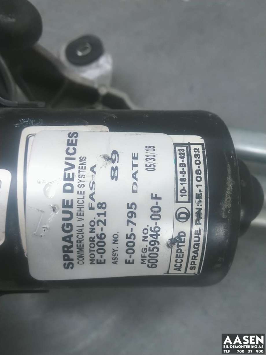 Viskermotor frontrute til Tesla Model S 2016-2021 (Fase 2)  (6005946-00-F|)