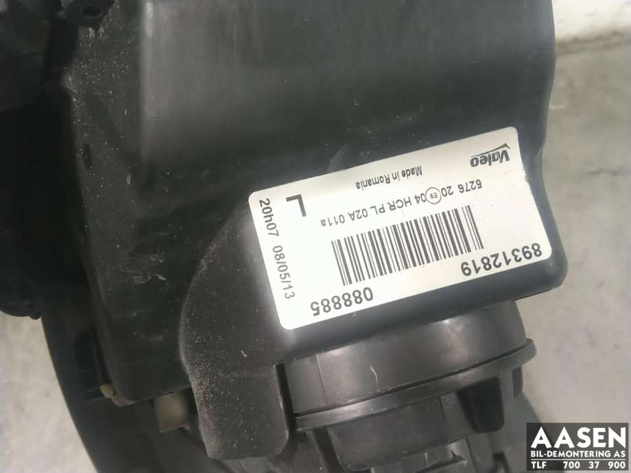 Frontlykt venstre halogen til Opel Combo C 2002-2011 (93185145|)