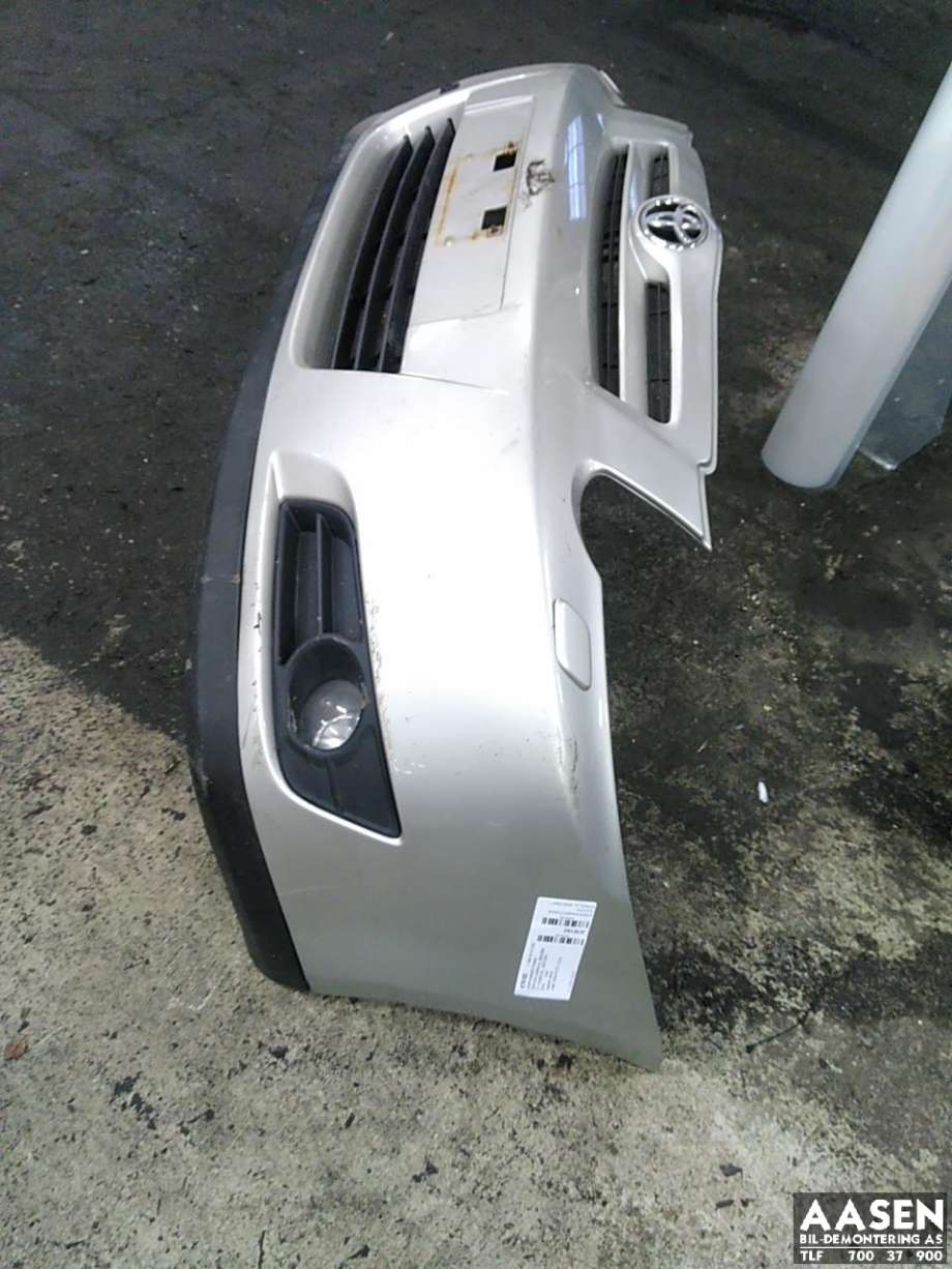 Støtfanger foran til Toyota Corolla, 2002-2007 (52119-13914)