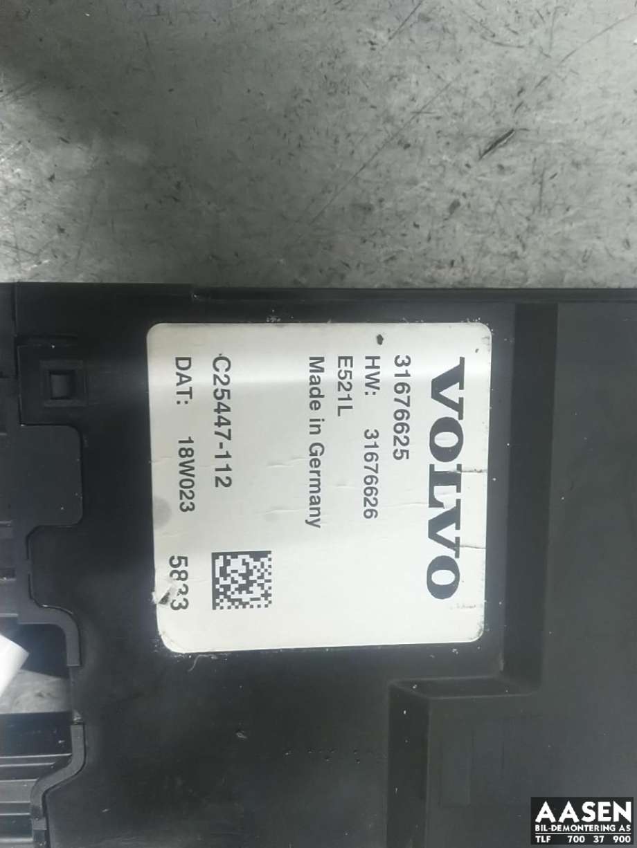 Styreenhet elektrisk bakluke til Volvo XC90 2015-2025 (Type II)  (31676625|)