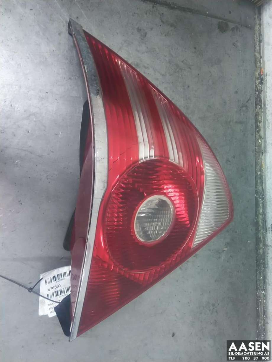 Baklykt venstre til Ford Mondeo 2001-2007 (Type III) (1464087|)