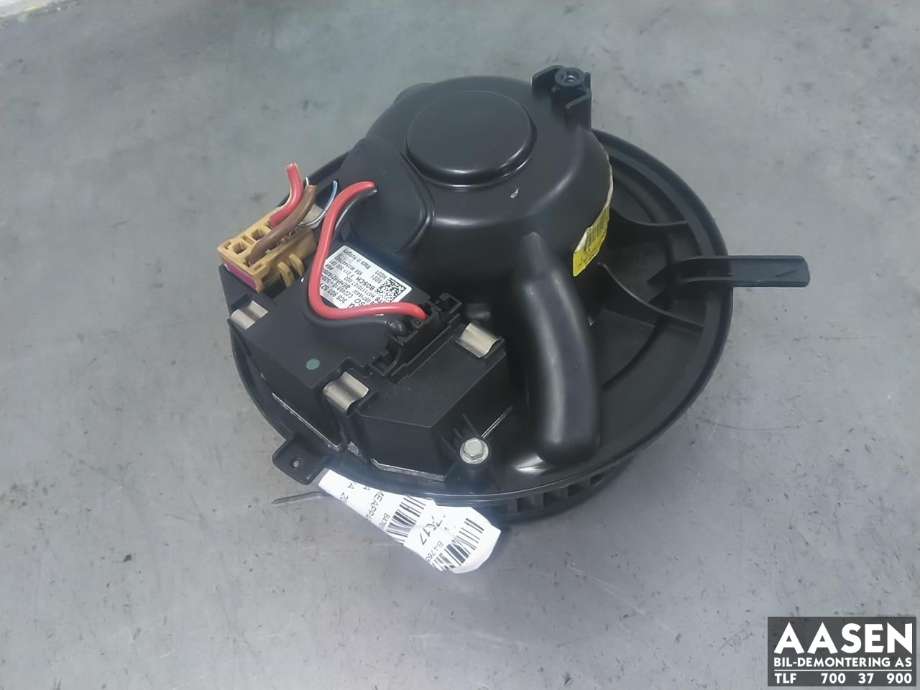 Varmeapparat motor til Škoda Octavia, 2009-2013 (Type II, Fase 2)  (1K1 820 015 J)