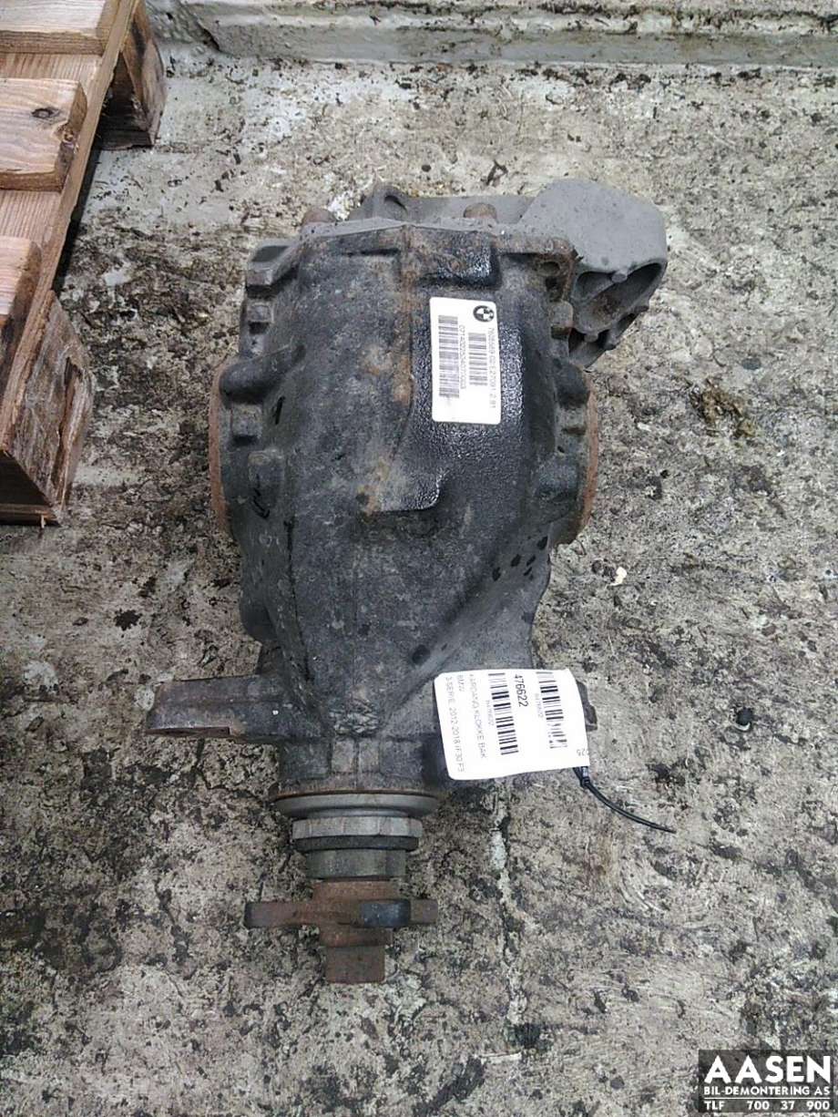 Kardang klokke bak til BMW 3-Serie, 2012-2018 (F30/F31/F34) (F30/F31/F34) (33 10 8 485 723)