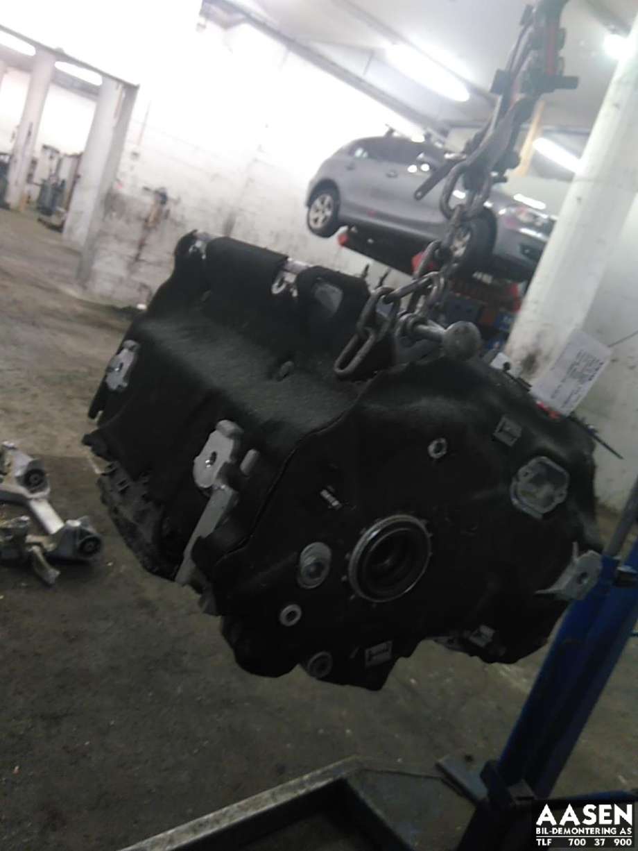 Motor elbil bak til BMW i5 2024-->> (G60/G61) (G60/G61) (12 33 5 B79 C15|)