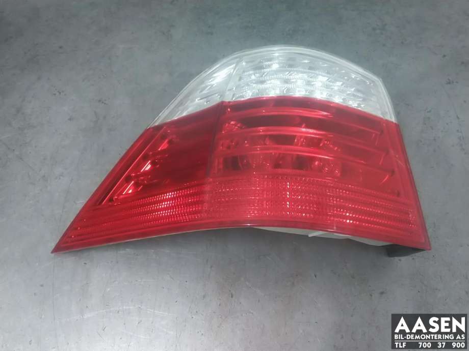 Baklykt venstre ytre til BMW 5-Serie, 2003-2010 (E60/E61) (E60/E61) (63 21 7 177 693)