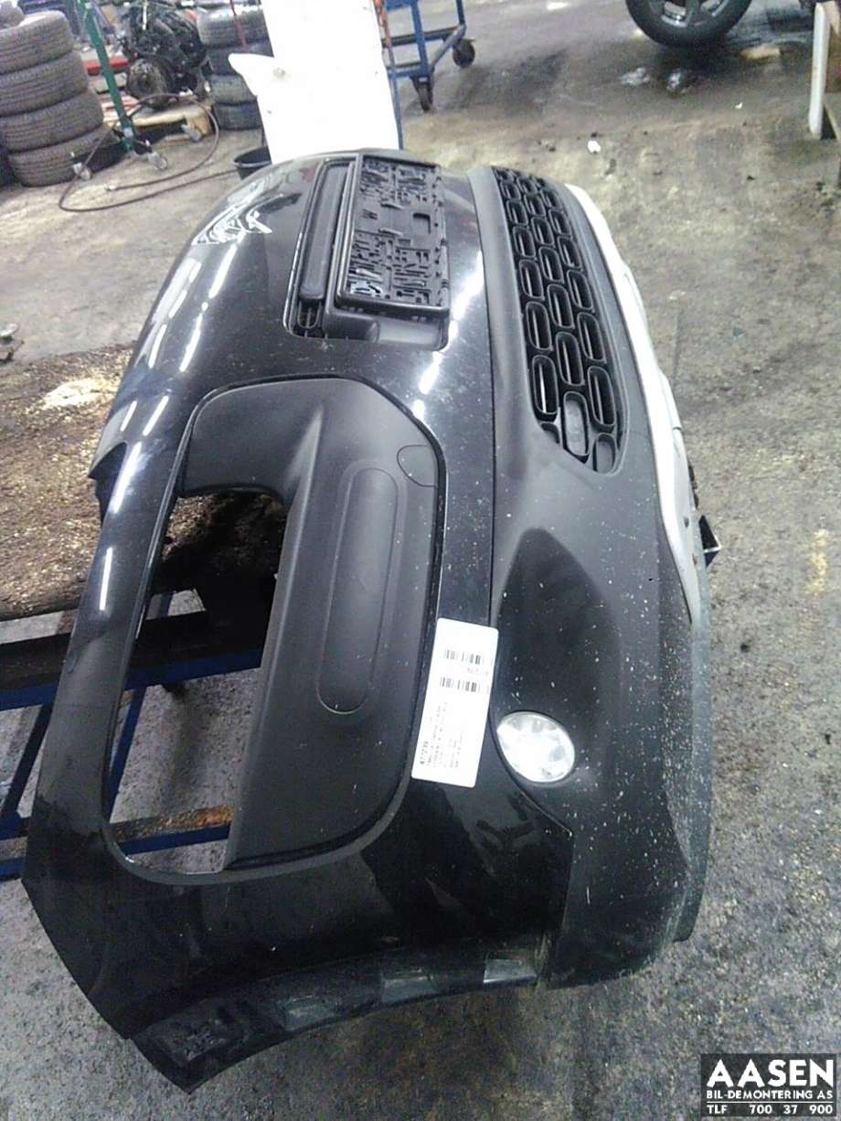 Støtfanger foran til Citroën C4, Cactus 2014-2017 (Fase 1)  (16 113 648 80|)